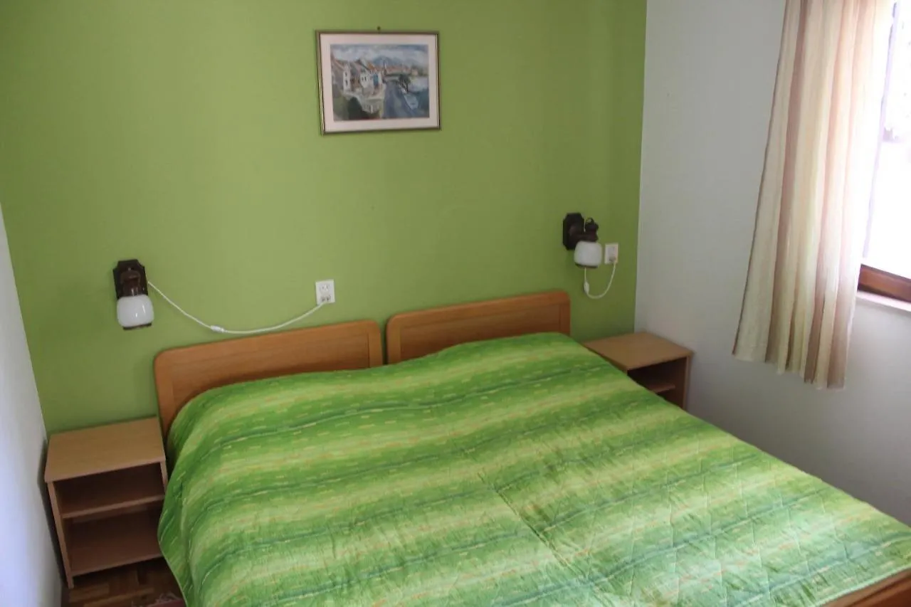 Apartments By The Sea Rastici, Ciovo - 8619 Trogir